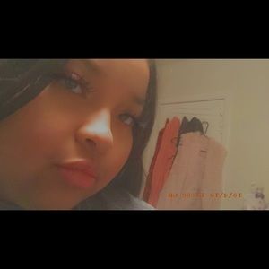 Meet your Posher, Gabi